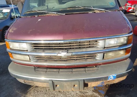 1997 Chevrolet Express G1500 from USA, damaged, VIN 1GBFG15R0V1069117